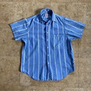 Weekends Only Striped Men's Shirt